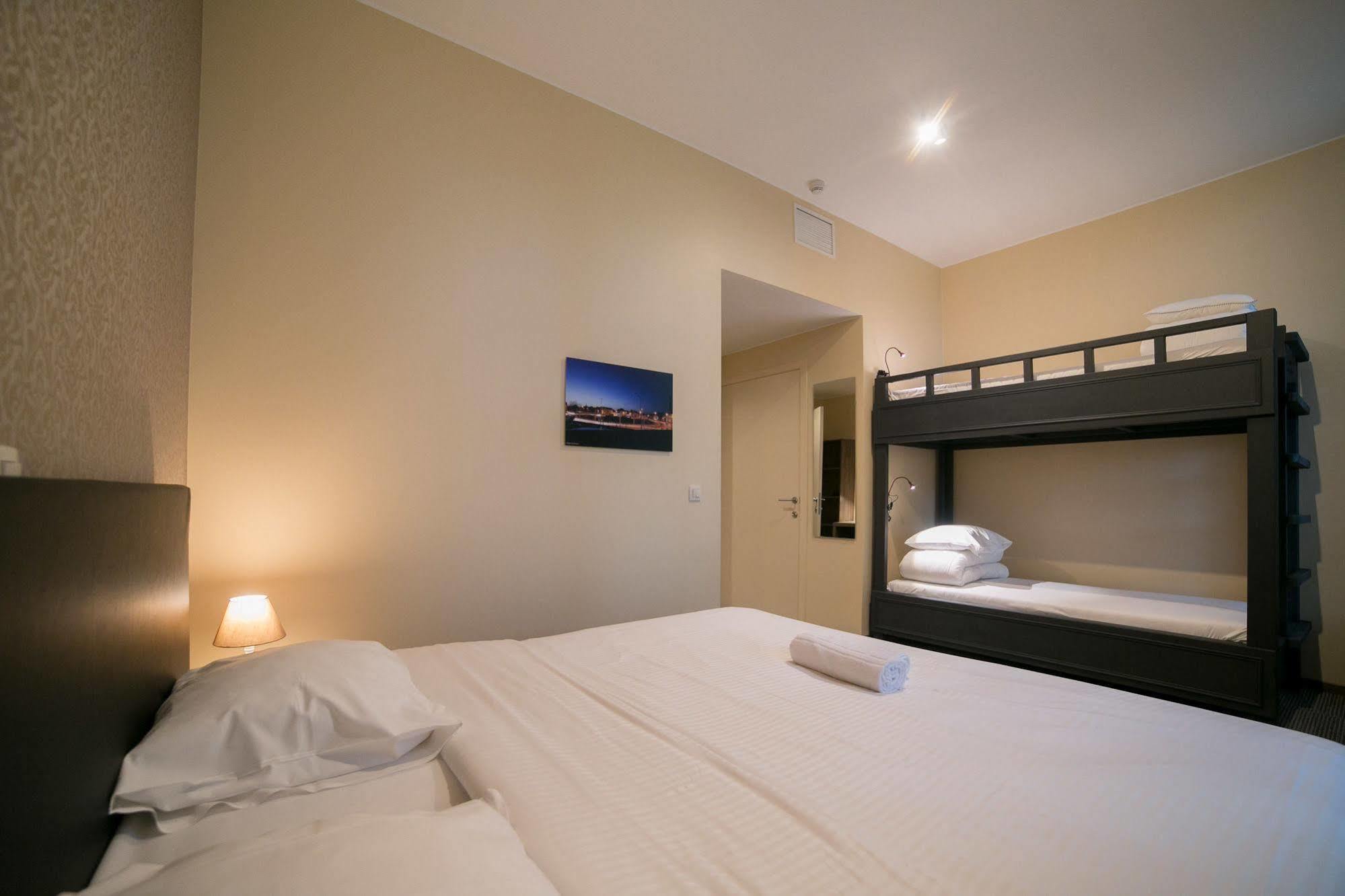 Hotel Orion Γάνδη Εξωτερικό φωτογραφία